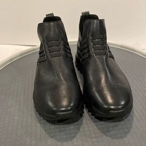 COLE HAAN GRAND EXPLORE BOOT SIZE 61/2 MADE IN VIETNAM HARDLY WORN